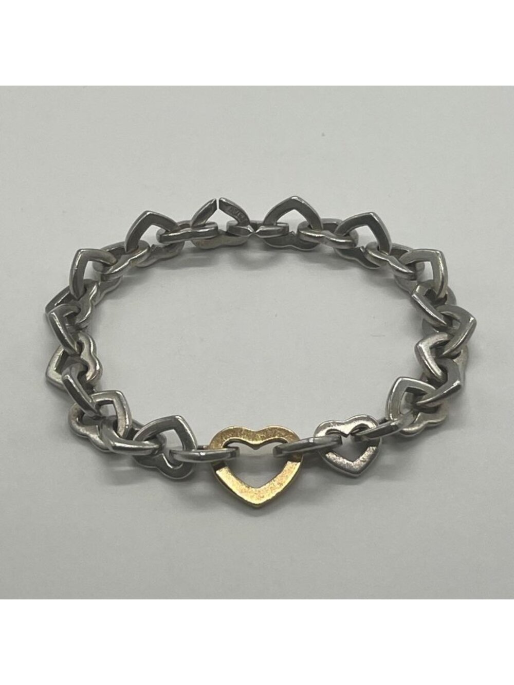 Tiffany & Co Heart Link Bracelet YG